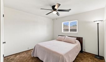 10840 Cedar St, Armona, CA 93202
