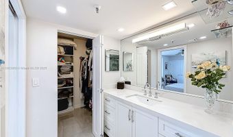 6061 Collins Ave 20C, Miami Beach, FL 33140