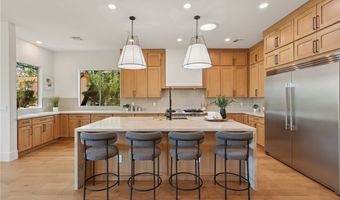 10385 Luna Magico Ave, Las Vegas, NV 89135