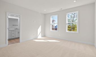 42131 SHINING STAR Sq, Ashburn, VA 20148