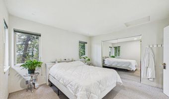 448 Tanglewood Rd, Arcata, CA 95521