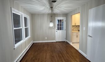 5612 NAMAKAGAN Rd, Bethesda, MD 20816