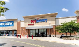 2712 S DAKOTA Ave NE, Washington, DC 20018