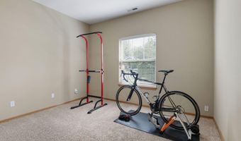 20650 Honeysuckle Ln, Bend, OR 97702