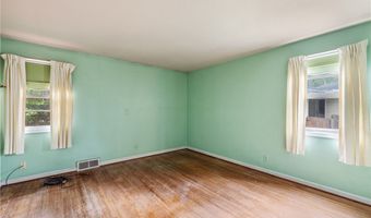 155 Mapleview Dr, Amherst, NY 14226