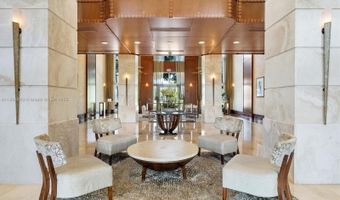 19501 W Country Club Dr 912, Aventura, FL 33180
