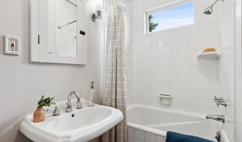 3206 Garfield Ave, Alameda, CA 94501