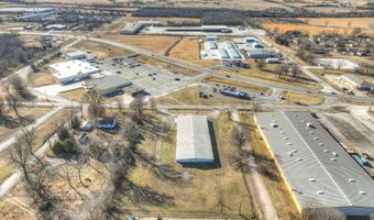 2800 Roberts Rd, Baxter Springs, KS 66713