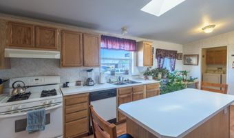 8 SAUK Trl, Boulder, WY 82923