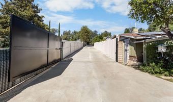 5354 Lewis Rd, Agoura Hills, CA 91301