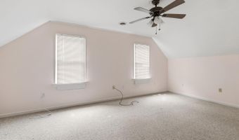 12439 N OAKS Dr, Ashland, VA 23005