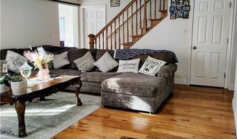 3871 Mendon Rd, Cumberland, RI 02864