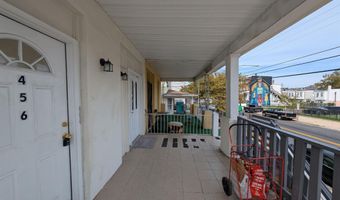 16 N Iowa Ave, Atlantic City, NJ 08401