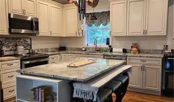 163 Morgan Ave, Johnston, RI 02919