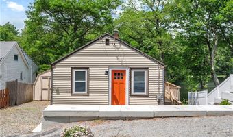 87 Jackson Schoolhouse Rd, Glocester, RI 02814
