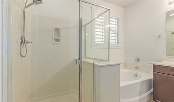 10407 Hemingway Ct, Las Vegas, NV 89149
