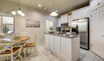 6908 Papaya St NE, Albuquerque, NM 87109