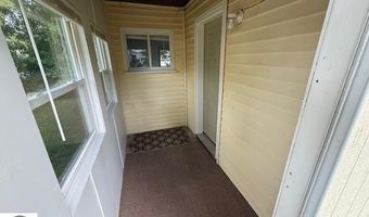 147 Valley Ave, Alma, MI 48801