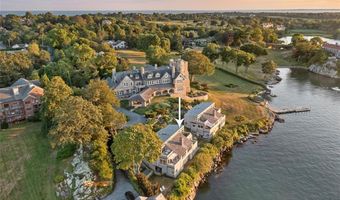 127 Harrison Ave 10, Newport, RI 02840