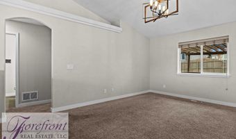 2438 Centennial Village Dr, Casper, WY 82609