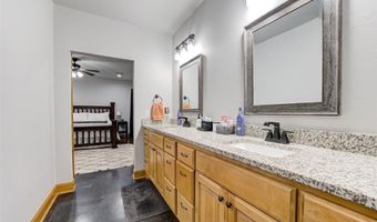 6005 Lindberg Ln, Arcadia, OK 73007