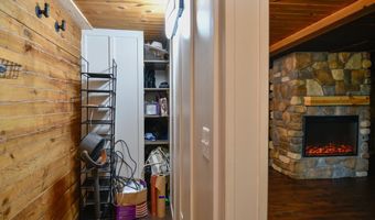 3855 NORWAY WOODS Ln, Abrams, WI 54101