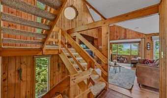 139 Summit Dr, Campton, NH 03223