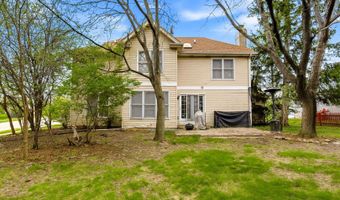 275 Farmhill Dr, Algonquin, IL 60102