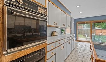 141 G St SW, Ardmore, OK 73401