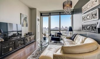 901 N PENN St F1202, Philadelphia, PA 19123