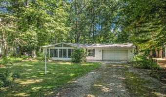 1527 Fern St, Allegan, MI 49010
