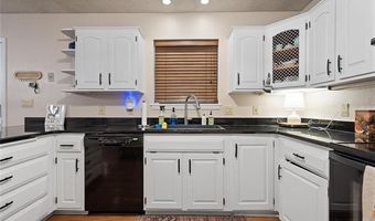 36 Overland St, Ardmore, OK 73401