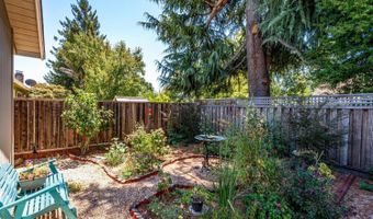 113 Sherwood Dr, Santa Rosa, CA 95405