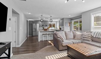 1200 NW THORN Dr, Albany, OR 97321
