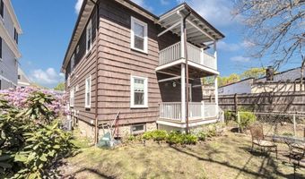 8 Newburg St 8, Boston, MA 02131