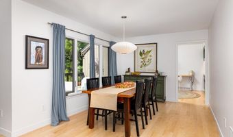 12 Haverhill Ct, Ann Arbor, MI 48105