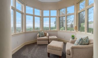 64 Sterling Pl, Bow, NH 03304