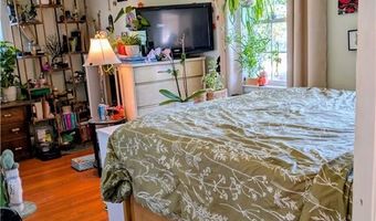 17 Stone Ave, Warwick, RI 02889