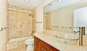 350 Kaelepulu Dr 401, Kailua, HI 96734