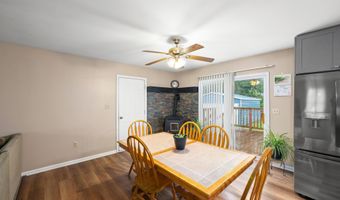 4 THATCHER St, Frankford, DE 19945