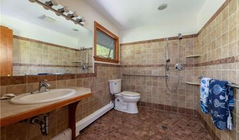 11 Guzeika Rd, North Kingstown, RI 02852