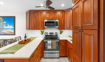 75-6100 ALII Dr C21, Kailua Kona, HI 96740