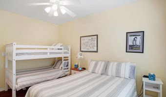 10 Harbor Pl, Barnegat, NJ 08005