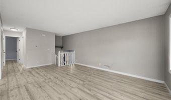 840 Cortland Dr, Apple Valley, MN 55124