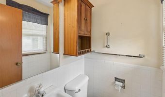 2818 Eisenhower Ave, Ames, IA 50010