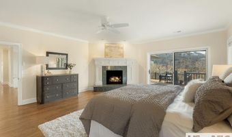 16 S Sassafras Ct, Highlands, NC 28741