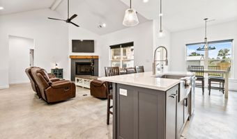 1813 Avilla Vincintage, Alexander, AR 72002
