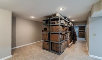 3154 Waucheeta Trl, Madison, WI 53711