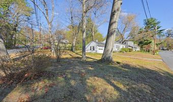 2 Perham St, Bedford, MA 01730