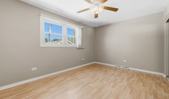 11735 S Leamington Ave, Alsip, IL 60803